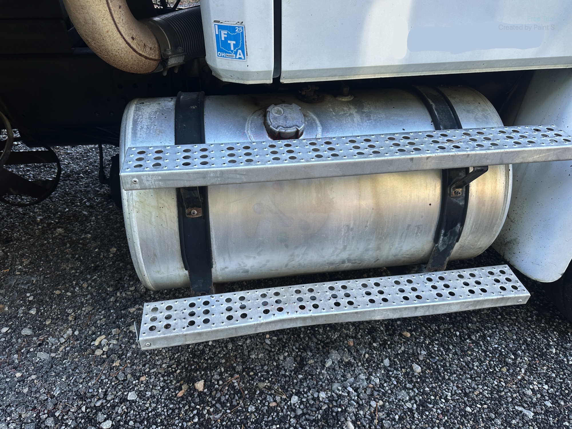 2003 FREIGHTLINER FL112 - Image 18